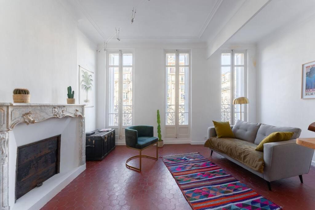 Superbe Appart, Central, Petit Balcon & Vue Place 마르세유 외부 사진